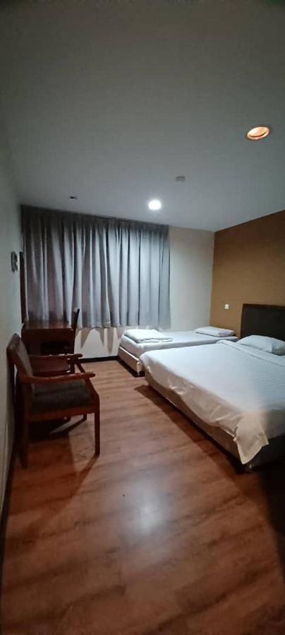 Hotel Sadong88 Kota Kinabalu Exterior foto