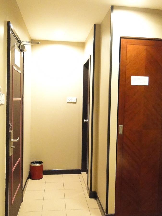 Hotel Sadong88 Kota Kinabalu Exterior foto